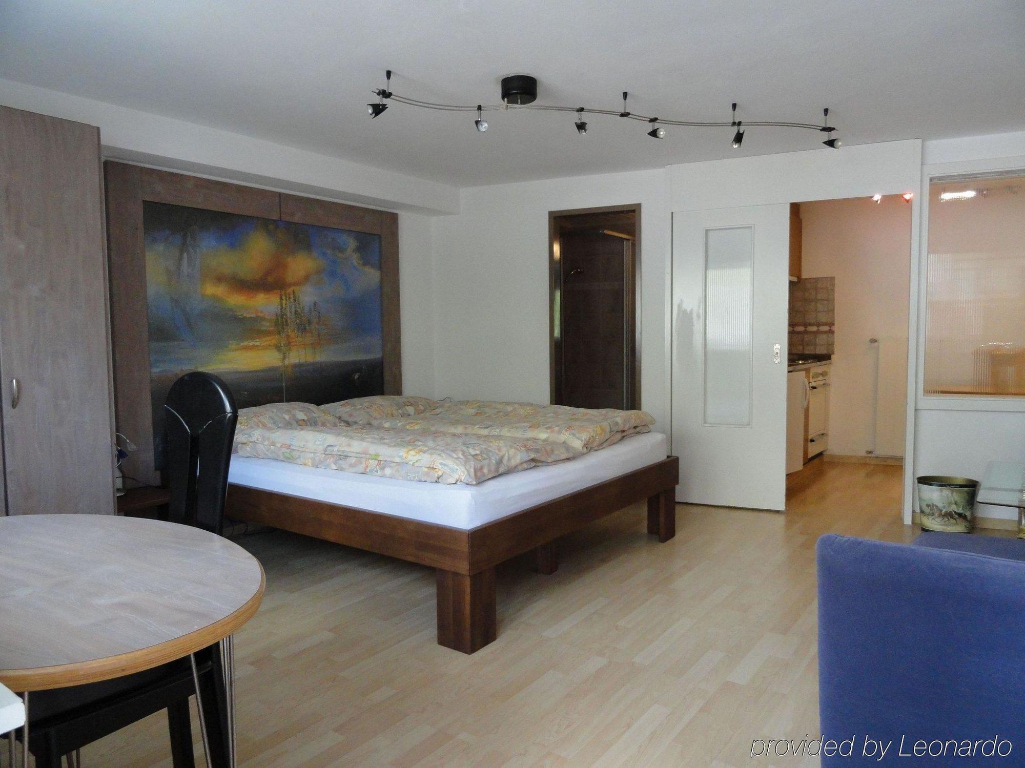 Aparthotel Artist Apartments&hotel Garni 3*